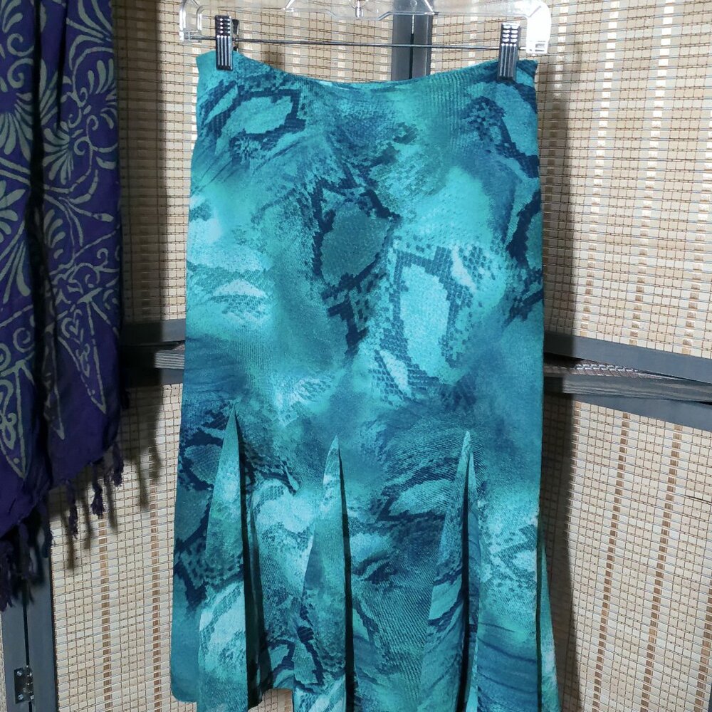 Chico's Turquoise Snake-print Box Pleat Skirt